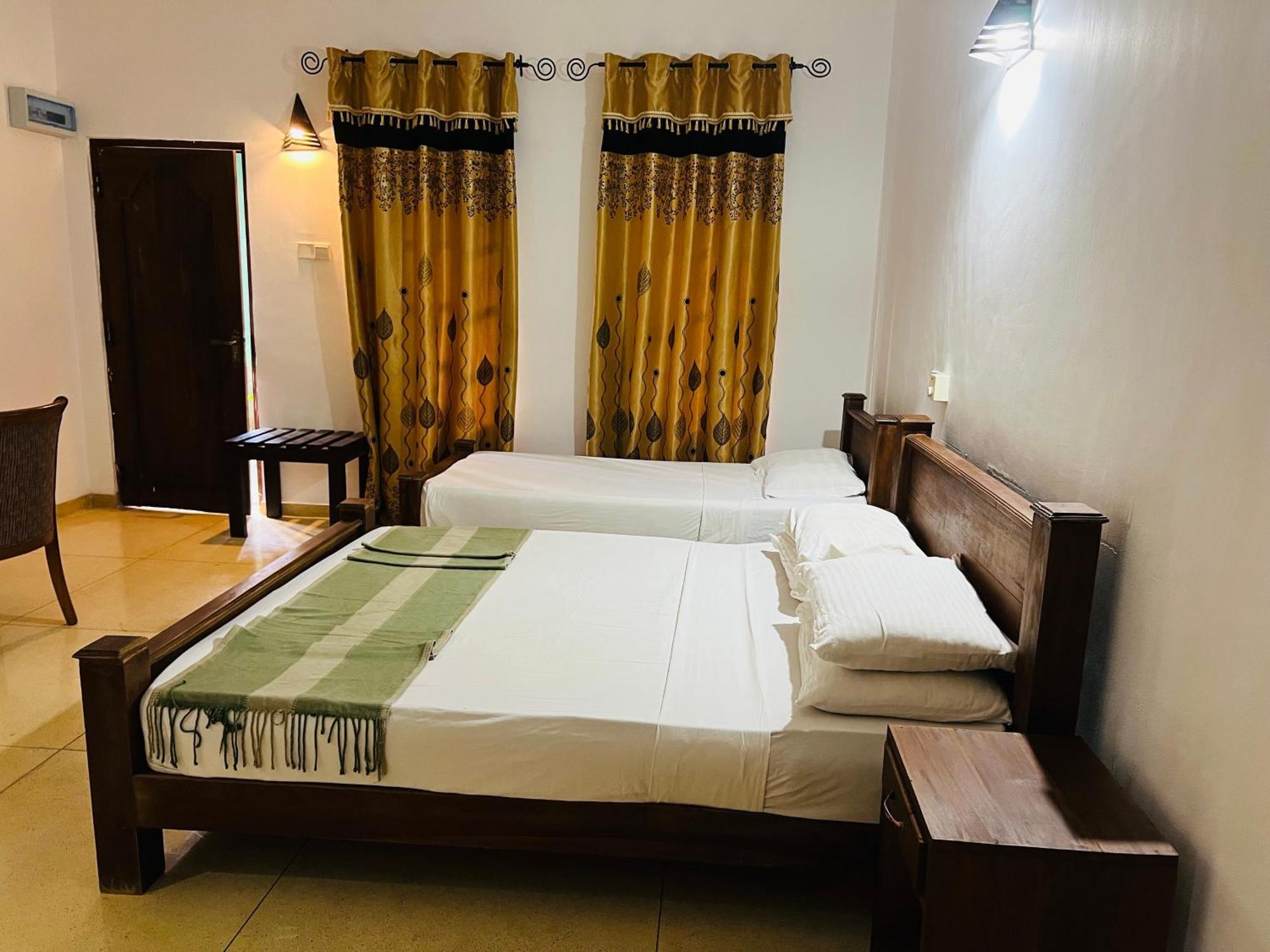 Kingfisher Resort & Retreat Sigirîya Extérieur photo