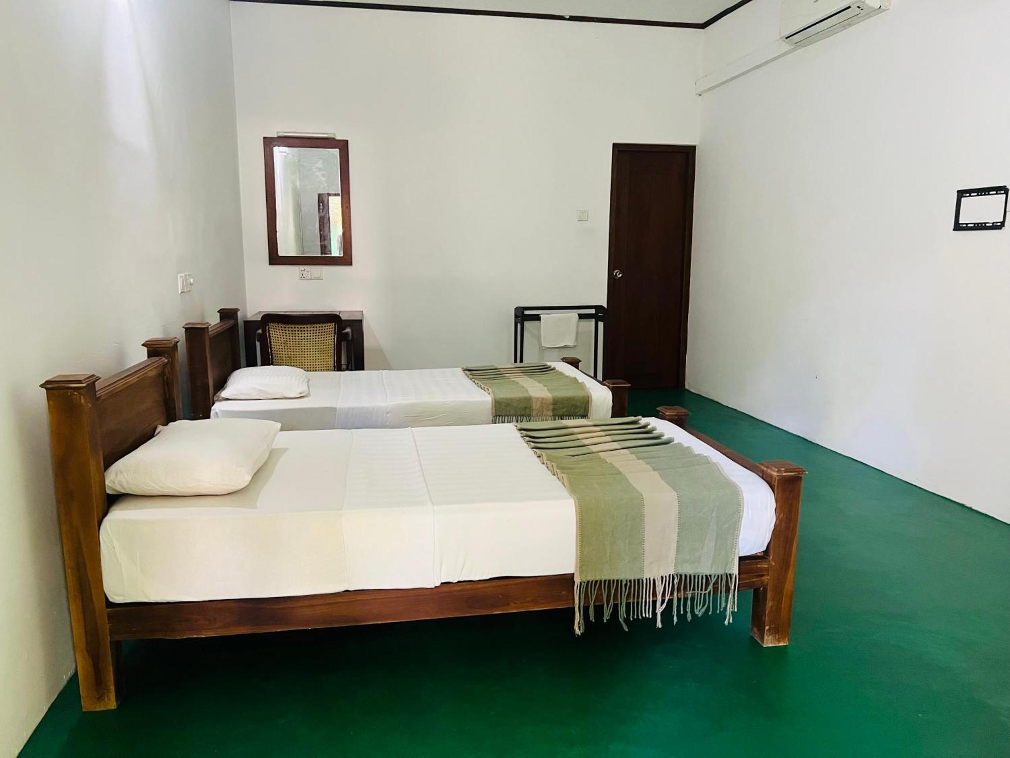 Kingfisher Resort & Retreat Sigirîya Extérieur photo