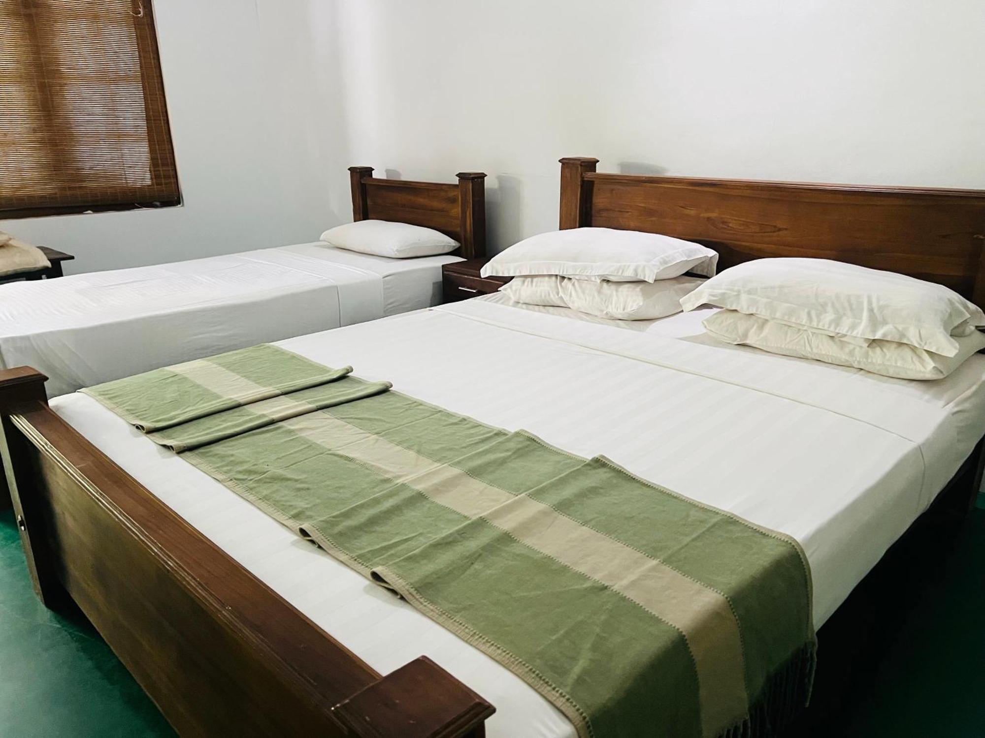 Kingfisher Resort & Retreat Sigirîya Extérieur photo